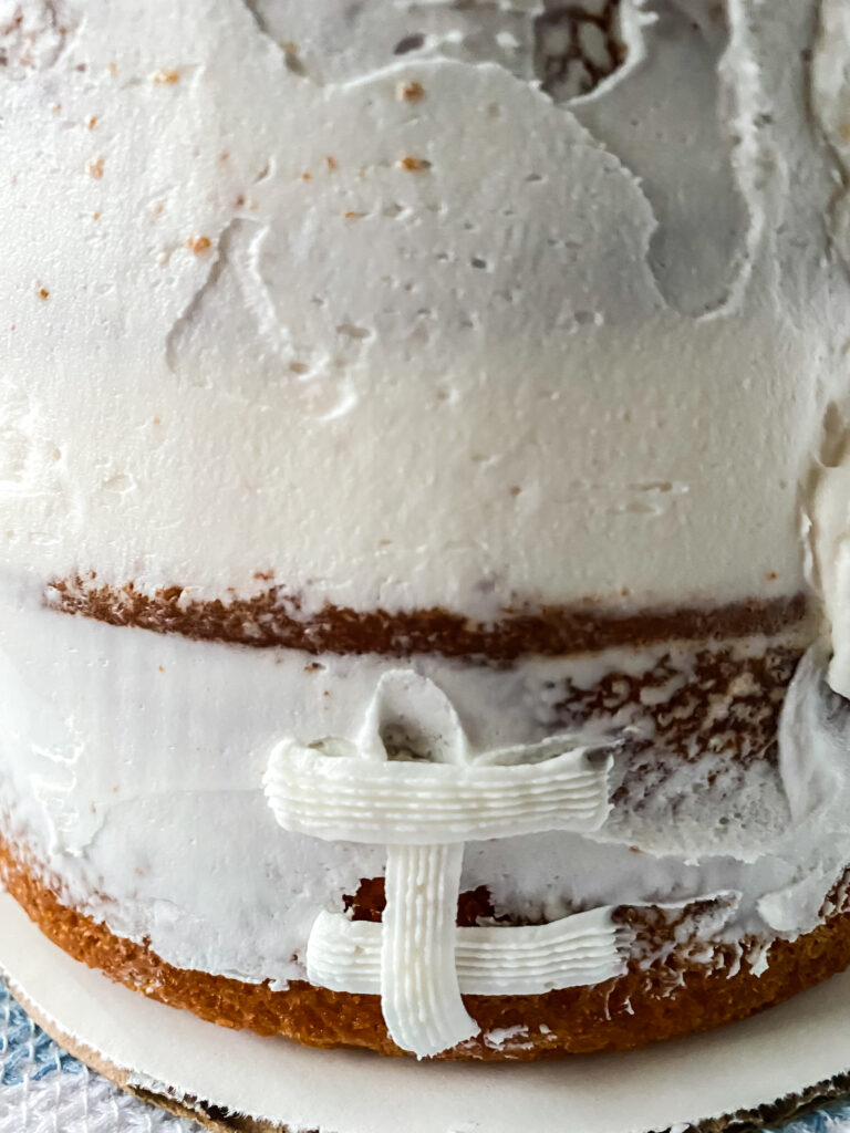 How to Make a Basket Weaved Cake: A Step-by-Step Tutorial